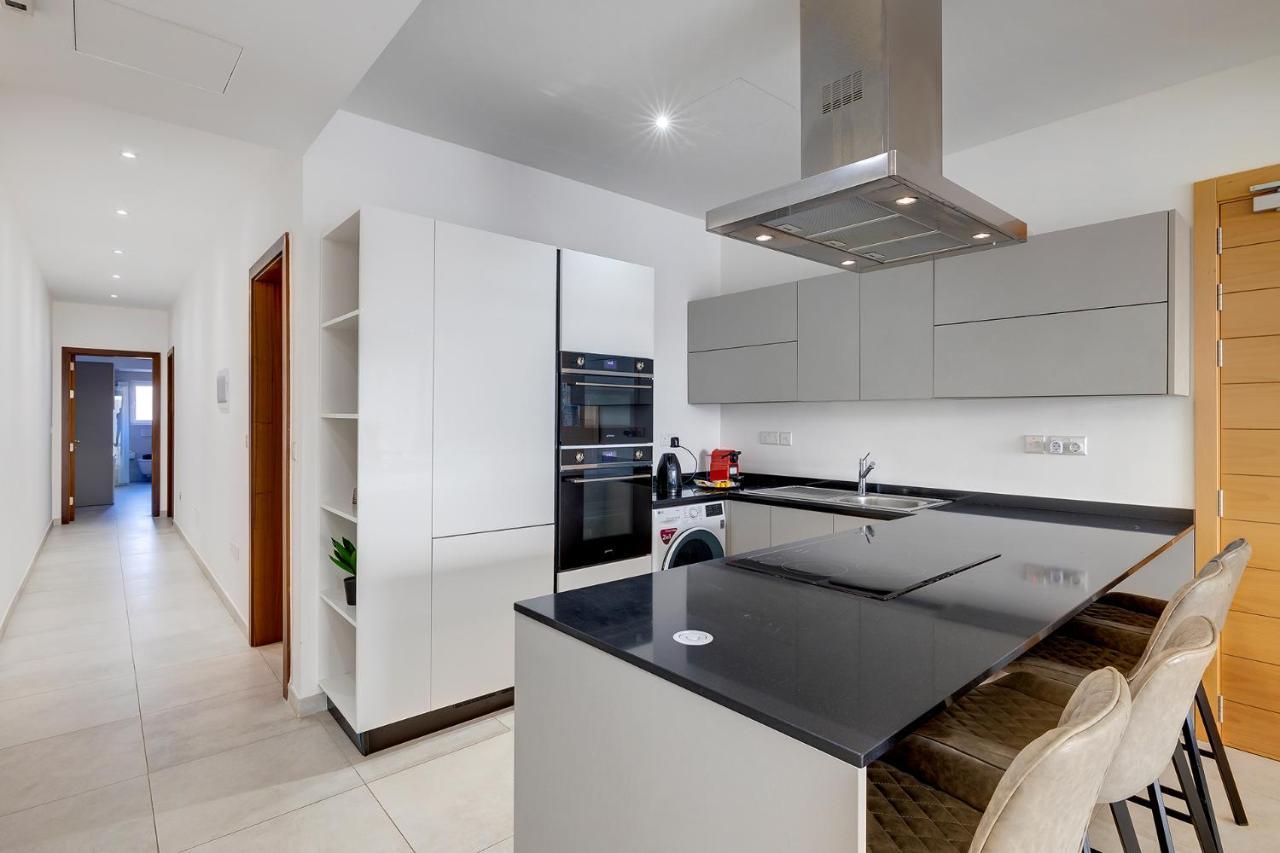 סליאמה Luxe Apartment With Valletta And Harbour Views מראה חיצוני תמונה