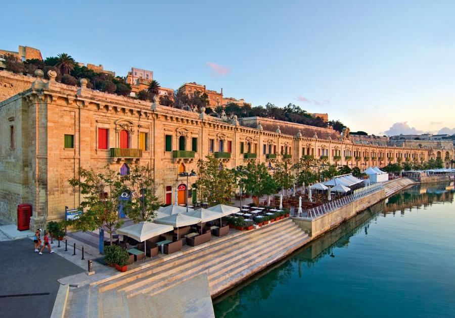 סליאמה Luxe Apartment With Valletta And Harbour Views מראה חיצוני תמונה